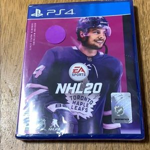PlayStation 4 NHL 20 game